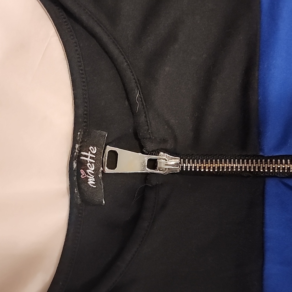 2 piece set - Picture 2 of 3